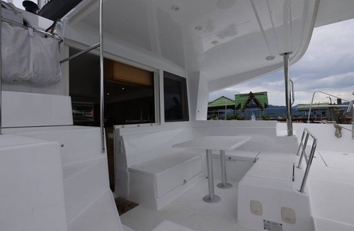 Salak Kok Boat Rental | Sun-Kissed Sailing Journey in Trat, Koh Chang