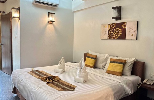Nong Pa Khrang Hotel | Sunday Rainforest Chiangmai Hotel