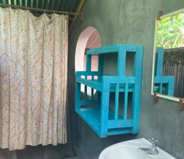 Ometepe Island House | Sunflower Cottage near Ojo de Agua