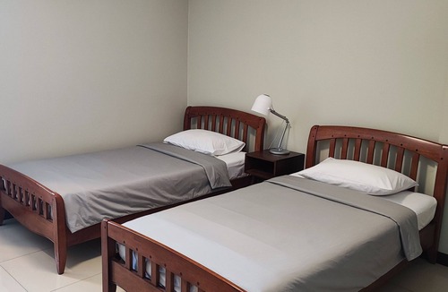 Silom Hotel | Sunflower Place