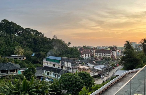 Karon Condo | Sunset Sea-View Studio, Karon Beach 800 m, Pool, Fibre Wi-Fi