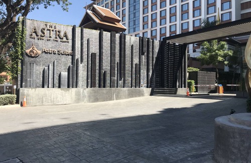 Chang Khlan Apartment | Superior Apartment centrally located in Chiang Mai