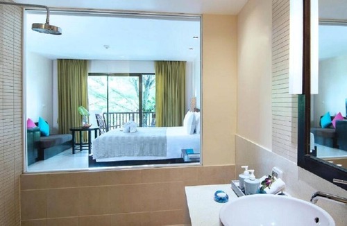 Khao Lak Resort | Superior - Free WiFi | Private Balcony - Upto 3 Adults| SDU#26