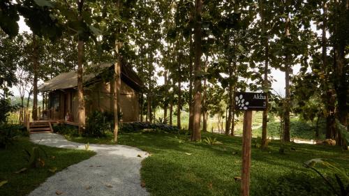Mae Chan Hotel | Tantawan Tented Camp Chiang Rai