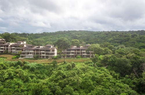 Guacalito de La Isla Apartment | Terraza L2 · Ultra Luxury Condo *Guacalito *DayPass Included*Pool *Housekeeping