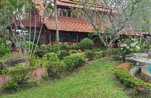 Bang Po House | Thai Style Wooden Beachfront Villa with Private Sala