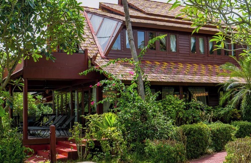 Bang Po House | Thai Style Wooden Beachfront Villa with Private Sala