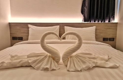 Banglamphu Hotel | Thana Wisut Hotel