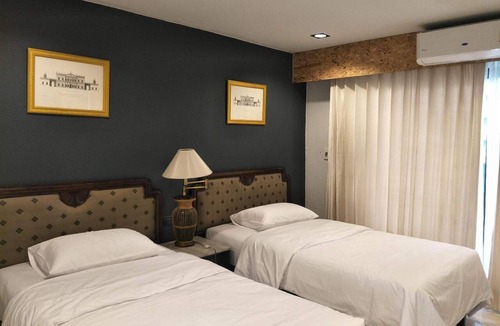 Bang Phlat Hotel | The 92 residence