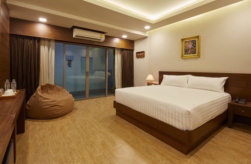 Jomtien Hotel | The AGATE Pattaya Boutique Resort