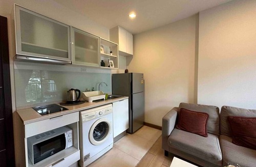 Chang Khlan Apartment | The Astra condo Deluxe Room