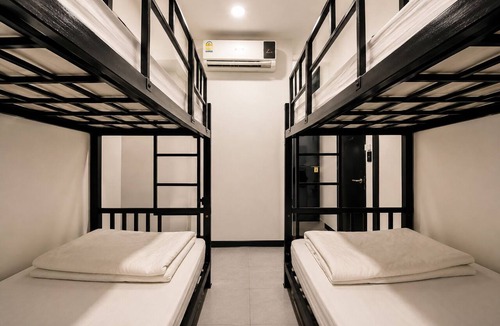 Bangkok Central Business District Hostel | The Blocks Hostel Sukhumvit 10