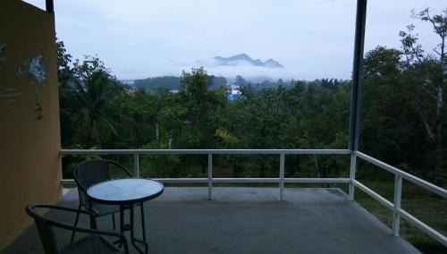 Pak Nam Resort | The Box House