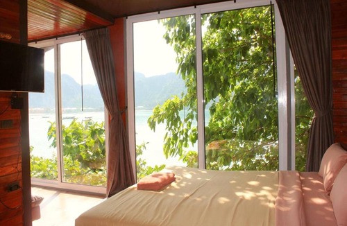 Ko Phi Phi Hotel | The Cobble Beach