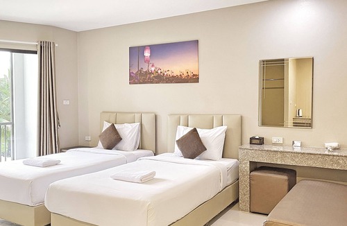 Lampang Hotel | The Coconut Hotel