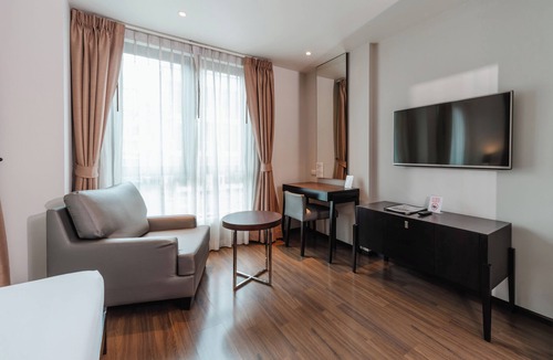 Nana Hotel | The Dawin Hotel