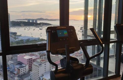 Pattaya Bay Apartment | The Edge Central Pattaya