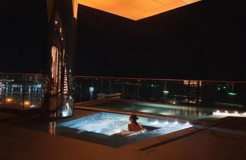 Pattaya Bay Apartment | The Edge Central Pattaya