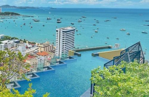 Pattaya Bay Apartment | The Edge Central Pattaya SeaView