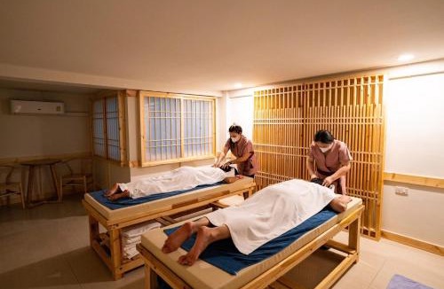Pattaya Bay Hotel | The Golden Ville Boutique Hotel and Spa