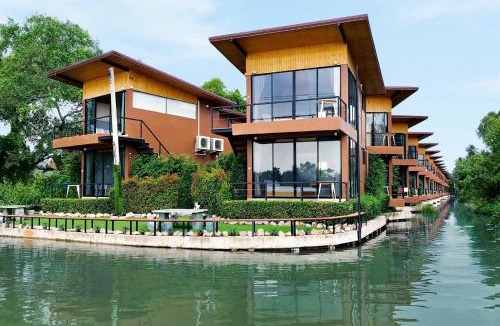 Samut Songkhram Resort | The Grace Amphawa