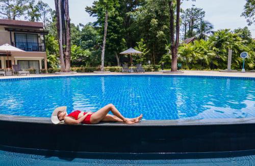 Khuekkhak Resort | The Leaf on The Sands by Katathani - SHA Extra Plus