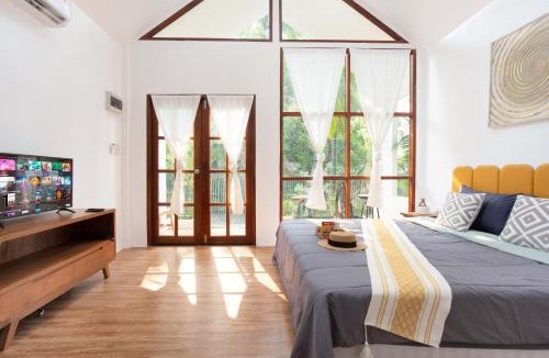 Don Kaeo Ski Chalet | The Little Hut
