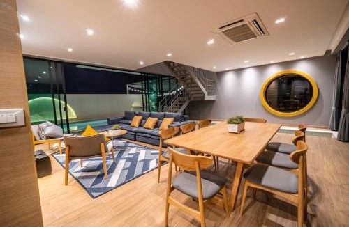 Hin Lek Fai Villa | The Moon Huahin Pool Villa