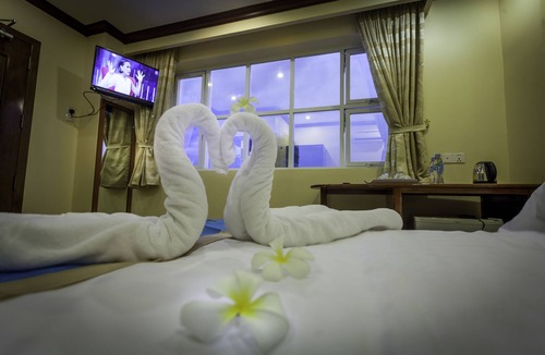 Prampir Makara House | The Mou Hotel - Triple Room - Free Bicycle usage