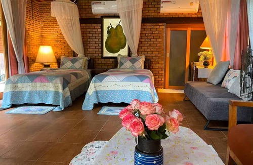 Rim Nuea House | the NOW by Kru Se Cottage