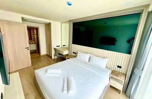 Nong Chaeng Apartment | THE OZONE CONDOMINIUM laguna near bangtao beach