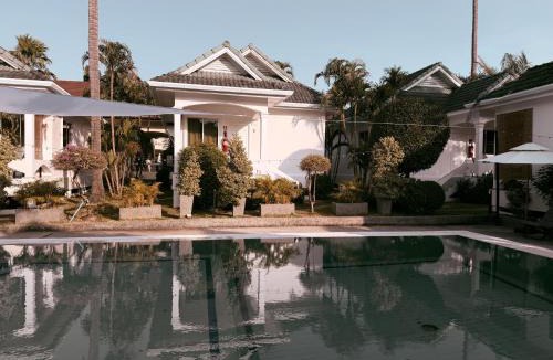 Rawai Resort | The Rai Resort Rawai - Pool & Garden