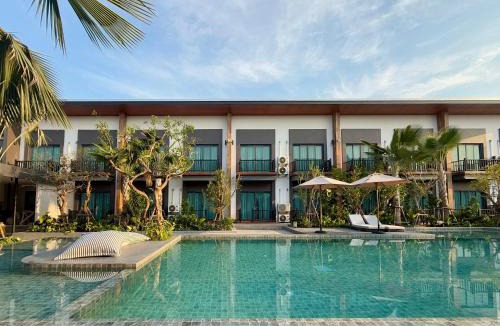 Prachuap Khiri Khan Hotel | The Rest Hotel - ประจวบ