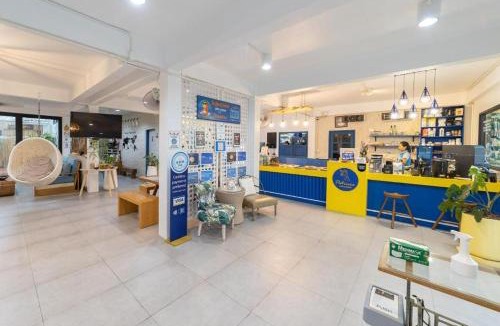 Maret Hostel | The Rock Samui Poshtel Lamai Beach