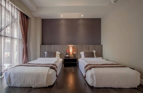 Bang Lamphu Lang Hotel | The star of sathon Japanese type Room 201