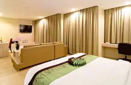 Pattaya Bay Hotel | The Stay Hotel