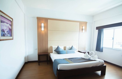 Narathiwat Hotel | The Tanyong Hotel Narathiwat