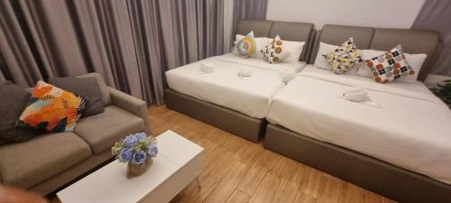 Huai Yai Villa | The time's pool villa