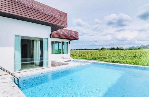 Tha Muang Resort | The Vista Pool Villa