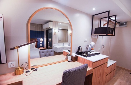 Bangkok Central Business District Hotel | THEE Bangkok by TH District