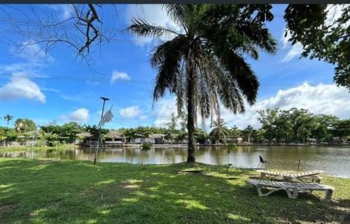 Koh Kaew House | Three Hen Lakeside