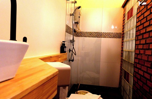 Old City House | To The Moon Guesthouse
