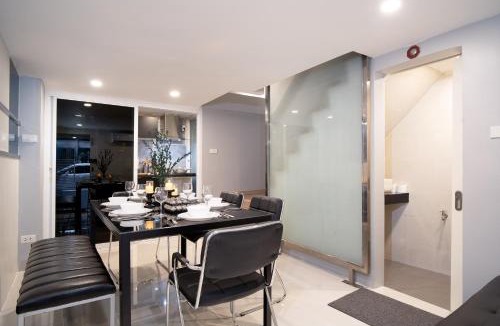 Ratchathewi Apartment | Townhouse 37 in Pratunam Bangkok Soi Ratchaprarop 10