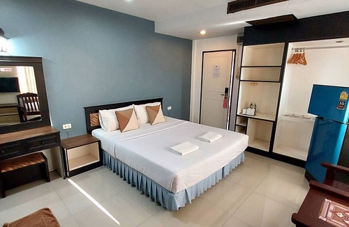 Sri Phum Hotel | Traveller Inn Hotel