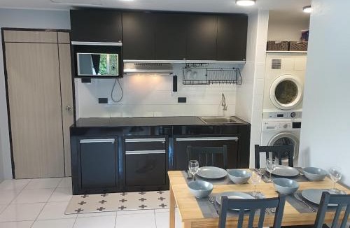 Ban Phe Apartment | Tree Top Beach Condo
