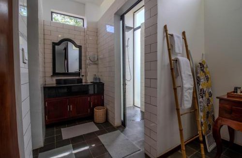 Siem Reap Villa | Tropical 2BR Garden Pool Villa, Apple Music, Padel