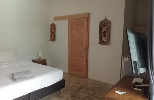Hua Hin Hotel | Tropical House