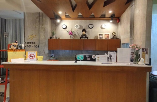 Yan Nawa House | Twin Comfort Stay | Chic & Spacious Setup