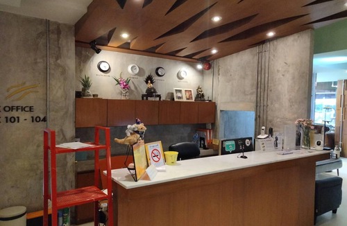 Yan Nawa House | Twin Comfort Stay | Chic & Spacious Setup