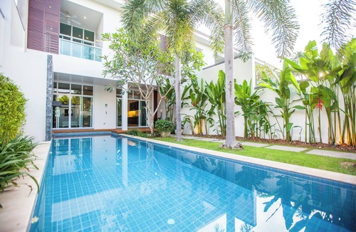Cherngtalay Villa | Two Villas Holiday Oxygen Style Bangtao Beach
